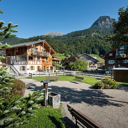 "Fewo Am Dorfplatz" - Annehmlichkeiten Von 4-Sterne Familien-Und Wellnesshotel Viktoria Koennen Mitgenutzt Werden Oberstdorf Eksteriør bilde